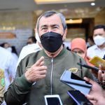 Gubernur Riau: Media Massa Membantu Cerdaskan Bangsa