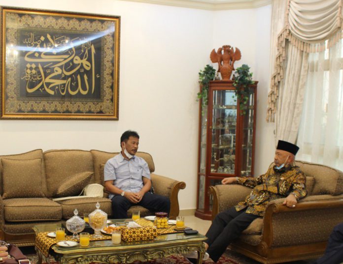 Kepala BP Batam kunjungan ke Duta Besar RI untuk PEA (Persatuan Emirat Arab), Y.M. Husin Bagis di Wisma Duta Besar, Abu Dhabi, Sabtu (6/11/21) sore. Foto: Dok BP Batam