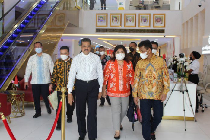 Kepala BP Batam, Muhammad Rudi bersama rombongan saat lawatan ke Dubai, Rabu (3/11/21). Foto: Dok BP Batam