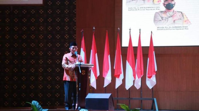 Gubernur Kepri, Ansar Ahmad lantik pengurus KBPPP Kepri, Minggu (7/11/21). Foto: Dok MIMBARPUBLIK.com