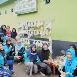 Wujudkan Ketahanan Pangan, TP PKK Desa Sumberjo Kandat Bagikan Sayuran