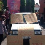 LSM Gerak Indonesia Gelar Aksi Damai Tutut PLT Cabdin Kediri untuk Mundur