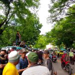 Tolak Bus Mamminasata, Sopir Angkot Unjuk Rasa di Kantor Dishub Sulawesi Selatan