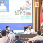 Pemko Batam Jamin Pasokan Sembako Sekretaris Daerah (Sekda) Kota Batam, Jefridin Hamid saat rapat Tim Pengendali Inflasi Daerah (TPID) Kota Batam, Rabu (8/12/2021)