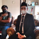 Lintas Organisasi Merasa Terharu Perpisahan Camat Bintan Utara, Pasca Penyerahan Dana Erupsi Gunung Semeru Firman Setyawan saat memberikan Kata Sambutan didepan Lintas Organisasi pada Selasa (21/12/2021). Foto/Mimbarpublik.com