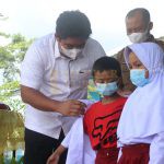 Usai Murid SD dan SMP, Kini Giliran Murid TK Pembina Negeri Kebagian Seragam Gratis