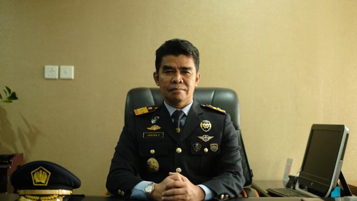 Kepala Kantor Pelayanan Utama Bea Cukai Batam, Ambang Priyonggo saat memaparkan hasil penindakan selama tahun 2021. (Foto: Humas BC Batam)