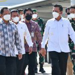 Gubernur Ansar Sambut Kedatangan Mendagri & Wamenhan di Bandara VIP Batam