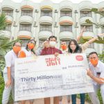 Elvan Sutiyasa Pemenang Grand Prize Stay & Win HARRIS Resort Waterfront Batam Senilai Uang Tunai 30 Juta