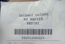 RS. Babtis Kota Kediri Indikasi Manfaatkan Lahan Parkir untuk Mengeruk Keuntungan Slip parkir saat keluar Rumah Sakit Babtis pada Kamis (6/01/2022) Foto: Kabiro kediri