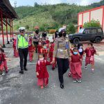 Polsanak, SatLantas Polres Lingga Berikan Pengetahuan Profesi Polri Kepada SPS Paud Bougenville