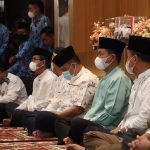 Bupati Lampura Ikuti Peringatan Nuzulul Quran Secara Virtual di Rumah Dinas