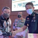 Cegah Penyelundupan Puluhan Ribu Benih Lobster, Bea Cukai Batam Raih Penghargaan KKP