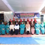Hj. Nur Endah Sulastri,S.Pd., M.M. Hadiri Pengukuhan dan Pelantikan Ketua TP-PKK Desa dan Bunda Paud Se-kecamatan Kotabumi Utara Hj.Nur Endah Sulastri foto bersama usai Pelantikan dan pengukuhan Bunda PAUD dan pelantikan TP-PKK Se-kecamatan Kotabumi Utara, Kamis (19/05) Dok.foto: Kominfo