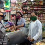 Polsek Lubuk Baja Laksanakan Himbauan Prokes ke Pengunjung dan Pedagang Tos 3000