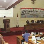 Ranperda APBD 2022, Amsakar Sampaikan Jawaban Atas Pandangan Fraksi-Fraksi