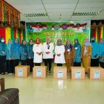 Marlin Berbagi Bingkisan ke Lansia