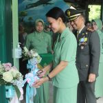 Danpusdikbekang Pusbekangad Bersama Ketua Persit Resmikan Renovasi dan Revitalisasi Posyandu 2B