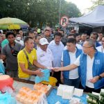 Bersama Mendag Zulhas, Rudi Turut Tinjau Harga Bapok di Pasar Tos 300 Jodoh