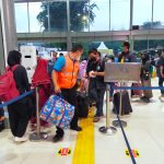 Tingkatkan Layanan Masa Nataru, Stasiun Pasar Senen Sediakan Layanan Porter Gratis Untuk Penumpang Berkebutuhan Khusus