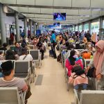 Jelang Tahun Baru Penumpang Stasiun Gambir dan Pasarsenen Kembali Meningkat, KAI Daop 1 Jakarta Himbau Penumpang Perhatikan Aturan Vaksin dan Barang Bawaan