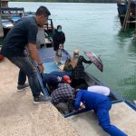 Satpolairud Polres Bintan Evakuasi Lansia yang Sakit