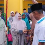 Bupati Kasmarni Disambut Antusias Masyarakat Rupat Utara, Saat Safari Ramadhan.