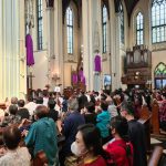 Ribuan Umat Katolik Datangi Gereja Maria Diangkat ke Surga Ikuti Ibadah Jumat Agung