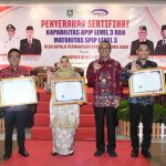 Bupati Bengkalis Terima Sertifikat Level 3 Dari BPKP Perwakilan Provinsi Riau