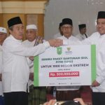 Safari Ramadan Gubernur Riau di Tualang Disambut Bupati Alfedri