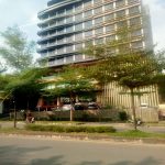 Hotel Asialink Pelita Buang Limbah Hitam Pekat ke Parit