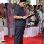 H.Syarif pembaca Naskah Ikrar pada Upacara Hari Kesaktian Pancasila 2023 di Kantor Bupati Siak