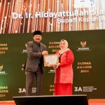 Tahniah Bupati Bengkalis Terima Penghargaan Baznas Award
