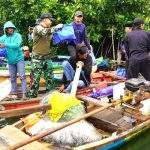 HUT ke-62 Kopaska: Bakti Sosial, Pembagian Sembako, Penanaman 600 Pohon Mangrove dan Penebaran 5.000 Benih Ikan
