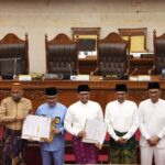 Dari Rapat Paripurna DPRD Kota Batam, Fraksi-fraksi Setujui Lanjutkan Pembahasan Ranperda APBD –P