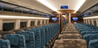 Bantal Whoosh Hilang, KCIC Kantongi Data Pelaku Lewat 44 CCTV Di Kereta. Penumpang Dihimbau Tidak Merusak Fasilitas