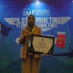 Kamelia Faisal Wakili Bio Farma Terima Award Sektor Farmasi