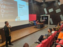 CEO Hopeland Camp Presentasi Konsep Pemberdayaan Desa Wisata Alam dengan Konsep Baru
