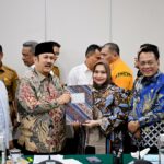 Bersama Gubernur Riau dan Kepala Daerah Se Riau, Bupati Kasmarni Audiensi ke Bappenas Republik Indonesia