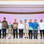 Bersama Gubernur Riau ke Kantor PLN Pusat, Bupati Kasmarni Perjuangkan Listrik Masuk ke Seluruh Desa Kabupaten Bengkalis dan hidup 24 jam