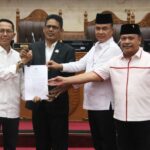 Wujudkan Layanan Prima, Wali Kota Amsakar Usulkan Ranperda Adminduk pada Rapat Paripurna DPRD Kota Batam