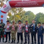 Ketua Komisi I DPRD Batam Hadiri Penyerahan Bendera Merah Putih dan Apresiasi Semangat Tim Kirab
