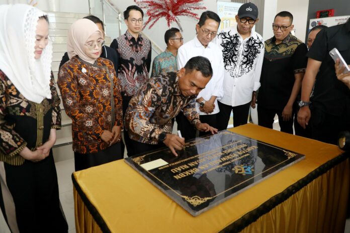 569789098_1281638600663341_7024519452488352521_n